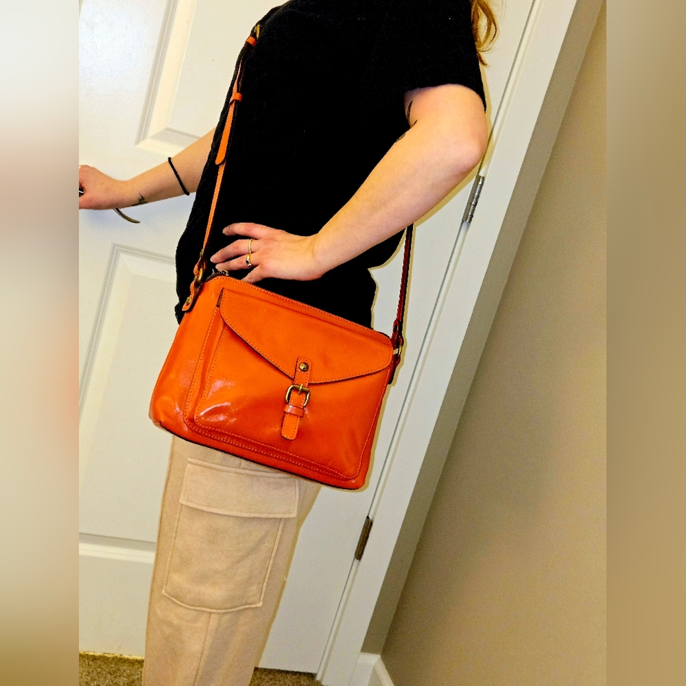 PATRICIA NASH FULL-GRAIN LEATHER CROSSBODY PURSE